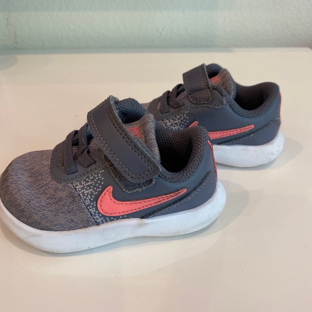 Nike Velcro Sneakers Toddler Size5